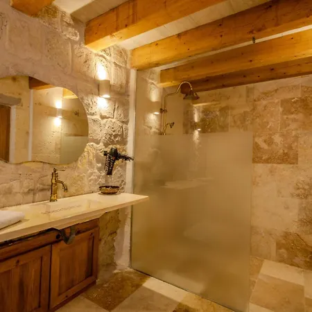 호텔 Arinna Cappadocia 2*